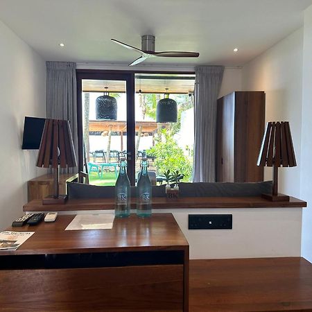Bk Beach Boutique Hotel - ヒッカドゥワ エクステリア 写真