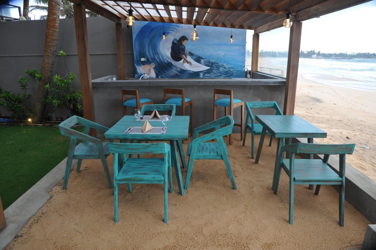 Bk Beach Boutique Hotel - ヒッカドゥワ エクステリア 写真